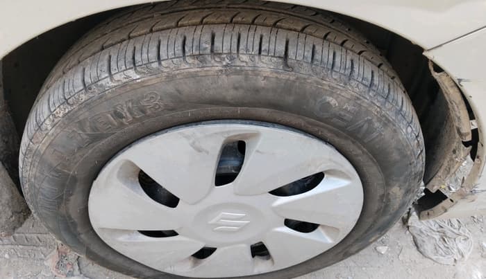 2019 Maruti Celerio VXI, CNG, Manual, 51,237 km, tyre