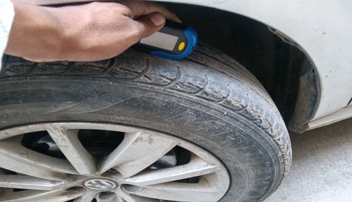 2016 Volkswagen Ameo HIGHLINE1.2L, Petrol, Manual, 59,626 km, tyre