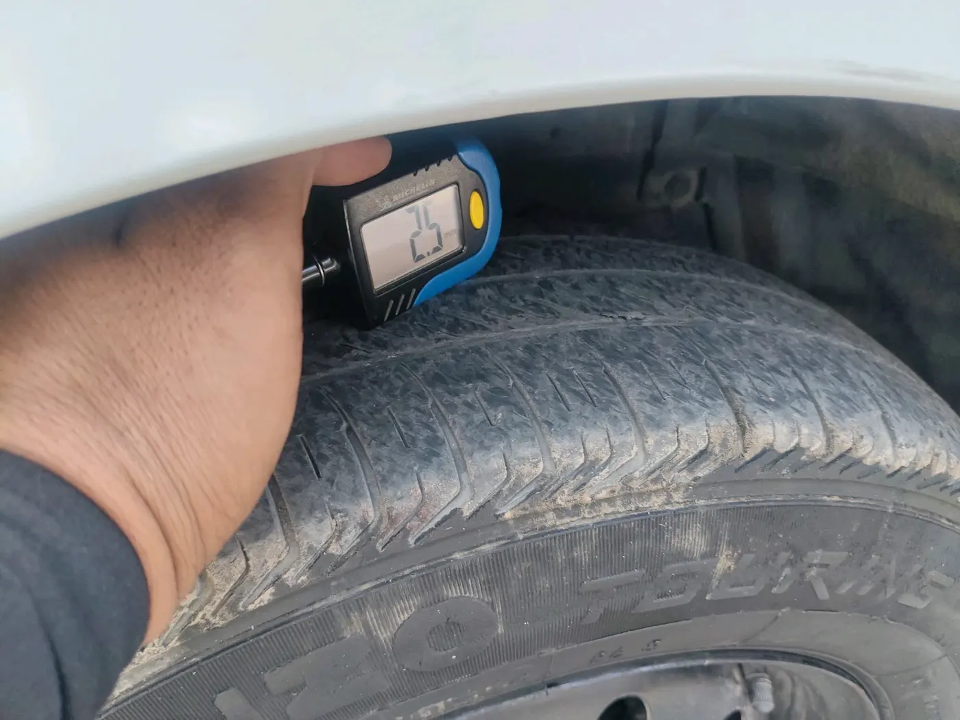 2016 Maruti Swift VXI, CNG, Manual, 73,173 km, tyre