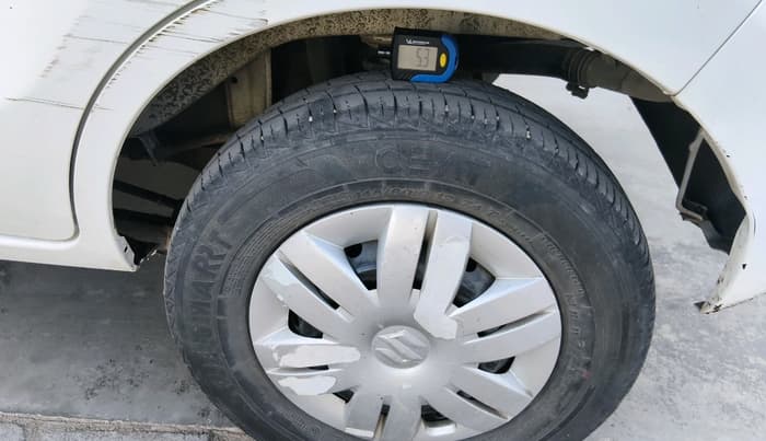 2019 Maruti Alto LXI, Petrol, Manual, 27,313 km, tyre