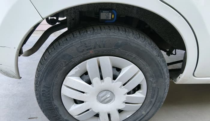 2019 Maruti Alto LXI, Petrol, Manual, 27,313 km, tyre