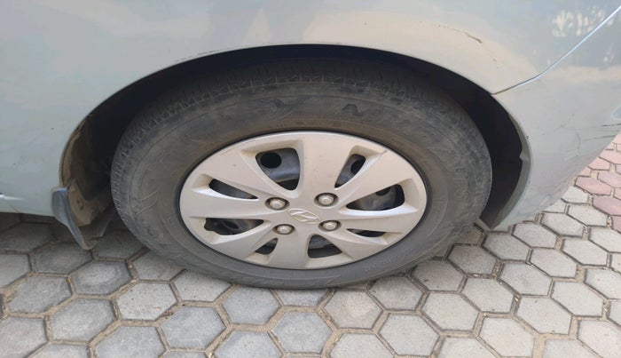 2011 Hyundai i10 MAGNA 1.1, Petrol, Manual, 68,084 km, tyre