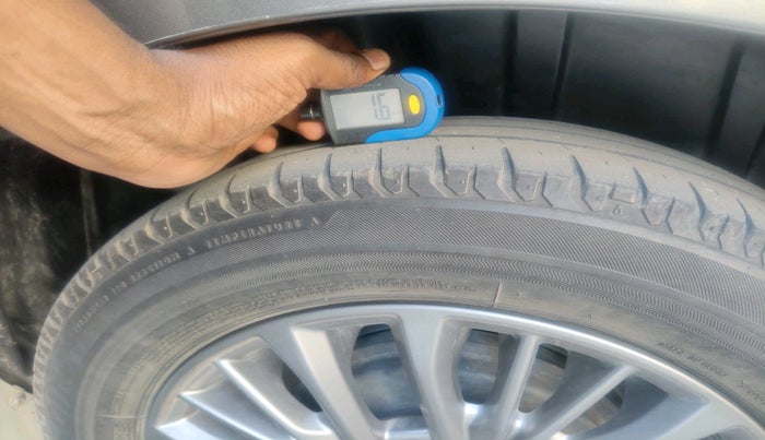 2019 Maruti Ertiga ZXI+ SHVS, Petrol, Manual, 25,384 km, tyre