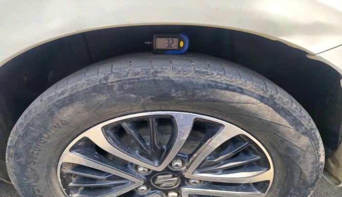 2022 Maruti Ertiga ZXI+ SHVS, CNG, Manual, 81,361 km, tyre