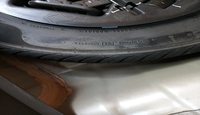 2010 Hyundai i10 SPORTZ 1.2, Petrol, Manual, 35,407 km, tyre