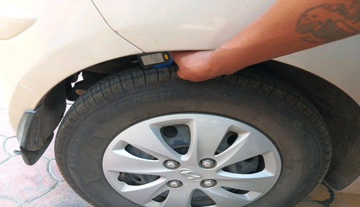 2010 Hyundai i10 SPORTZ 1.2, Petrol, Manual, 35,407 km, tyre