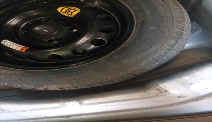 2018 Ford Figo Aspire TITANIUM 1.5 PETROL AT, Petrol, Automatic, 64,147 km, tyre