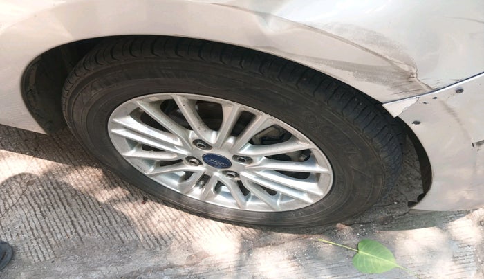 2018 Ford Figo Aspire TITANIUM 1.5 PETROL AT, Petrol, Automatic, 64,147 km, tyre