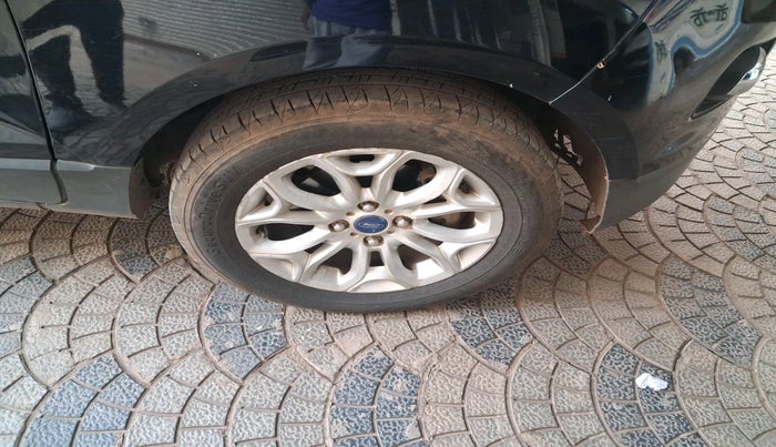 2013 Ford Ecosport TITANIUM 1.5L DIESEL, Diesel, Manual, 80,637 km, tyre