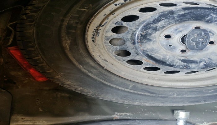 2015 Maruti Baleno DELTA PETROL 1.2, Petrol, Manual, 83,957 km, tyre