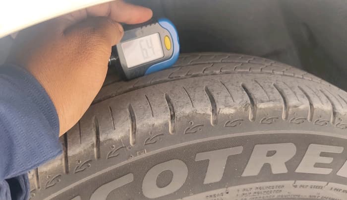2023 Tata ALTROZ XZA PLUS, Petrol, Automatic, 23,320 km, tyre