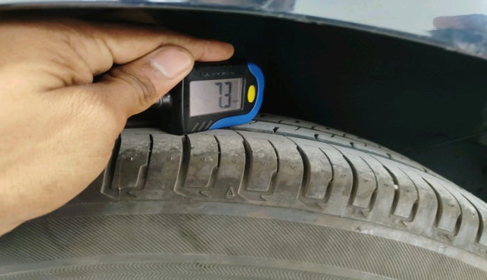 2025 Hyundai NEW I20 MAGNA 1.2 MT, Petrol, Manual, 4,146 km, tyre