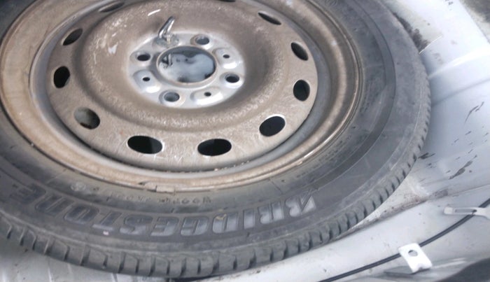 2017 Tata Tiago XZA PETROL, Petrol, Automatic, 95,512 km, tyre