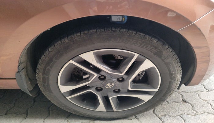 2017 Tata TIGOR XZ (O) PETROL, Petrol, Manual, 61,715 km, tyre