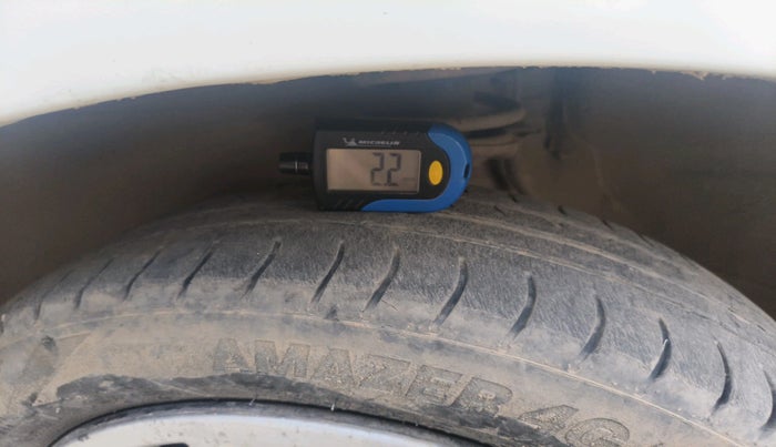 2012 Maruti Alto K10 VXI, Petrol, Manual, 1,17,708 km, tyre