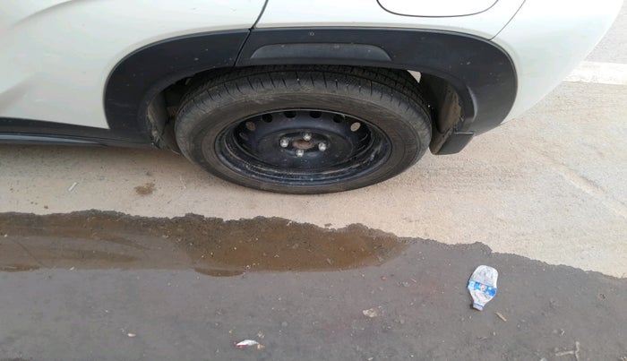 2023 Maruti FRONX SIGMA CNG 1.2 MT, CNG, Manual, 1,04,213 km, tyre