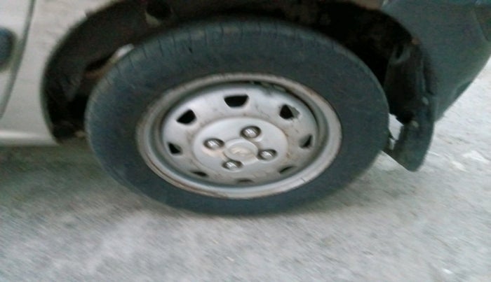 2007 Hyundai Santro Xing GL, Petrol, Manual, 1,78,527 km, tyre