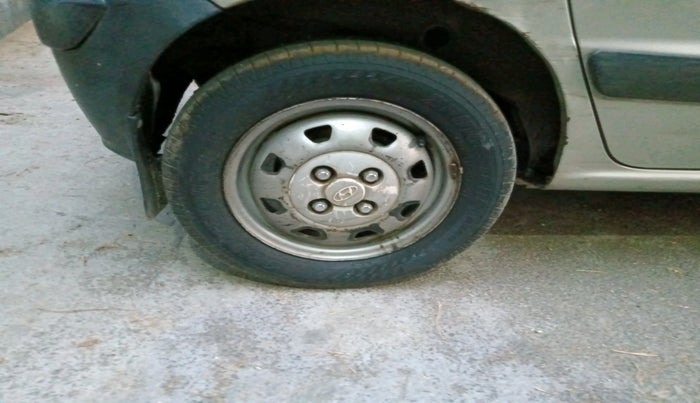 2007 Hyundai Santro Xing GL, Petrol, Manual, 1,78,527 km, tyre