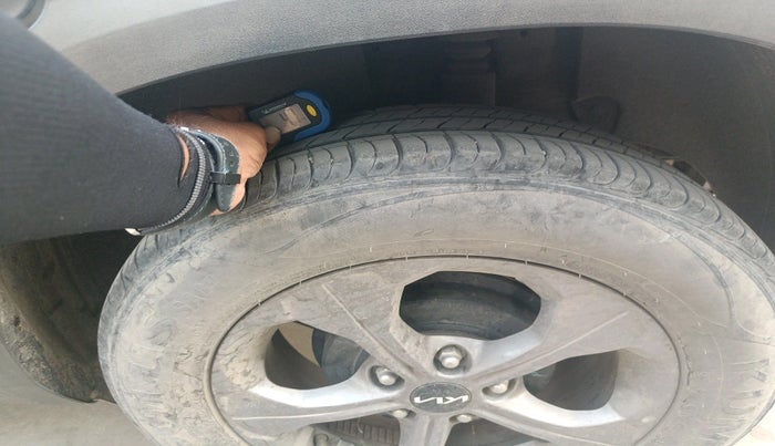 2021 KIA SELTOS HTK PLUS 1.5 IMT, Petrol, Manual, 34,401 km, tyre