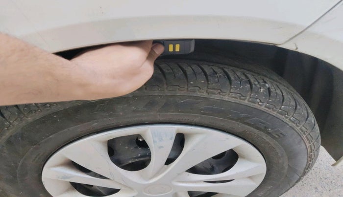 2013 Honda Brio S MT, Petrol, Manual, 56,529 km, tyre