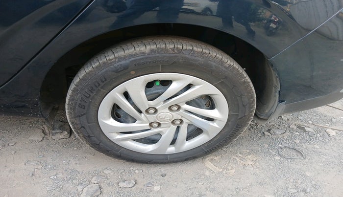 2022 Hyundai AURA S 1.2 CNG, CNG, Manual, 69,724 km, tyre