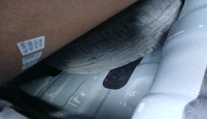 2022 Hyundai AURA S 1.2 CNG, CNG, Manual, 69,724 km, tyre