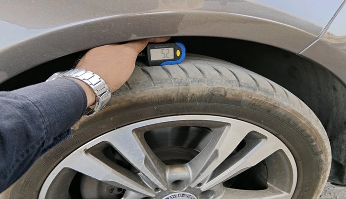 2013 Mercedes Benz E Class E 250 CDI AVANTGARDE, Diesel, Automatic, 77,661 km, tyre