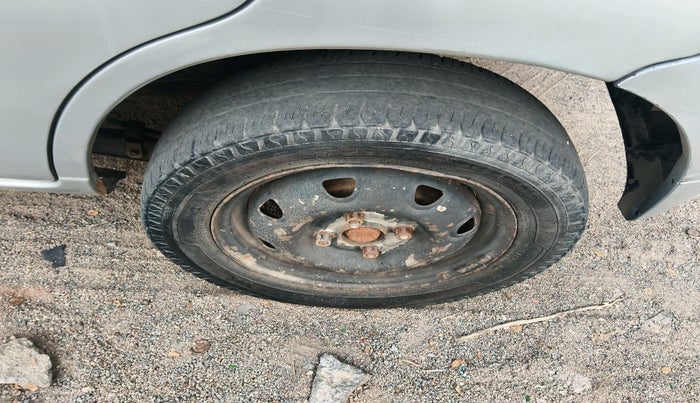 2013 Maruti Alto K10 VXI, Petrol, Manual, 66,668 km, tyre