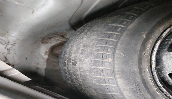 2013 Maruti Alto K10 VXI, Petrol, Manual, 66,668 km, tyre