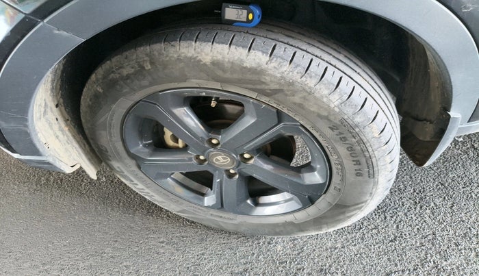 2023 Tata NEXON XZ PLUS DIESEL (L) DARK EDITION, Diesel, Manual, 95,017 km, tyre