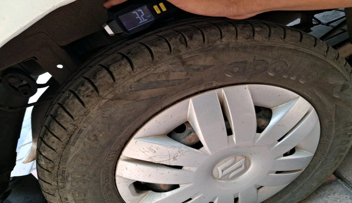 2014 Maruti Alto 800 LXI, Petrol, Manual, 48,439 km, tyre