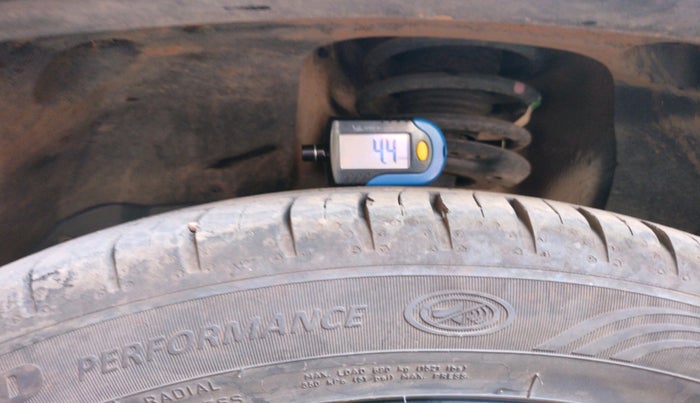 2024 MG HECTOR PLUS SAVVY PRO 1.5 TURBO CVT 7 STR, Petrol, Automatic, 5,578 km, tyre