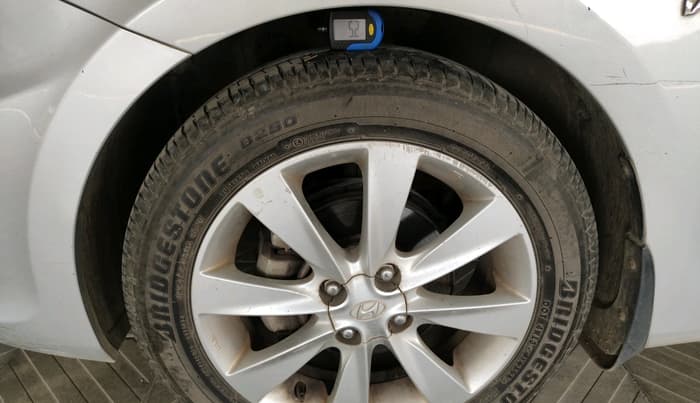 2012 Hyundai Verna FLUIDIC 1.6 VTVT SX, Petrol, Manual, 48,202 km, tyre