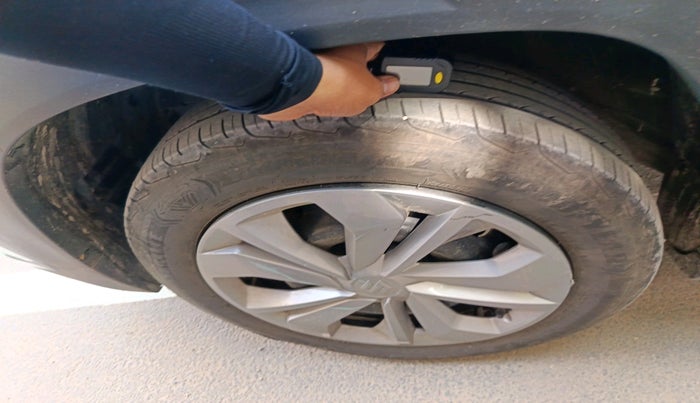 2023 Maruti FRONX DELTA 1.2 MT PETROL, Petrol, Manual, 33,246 km, tyre