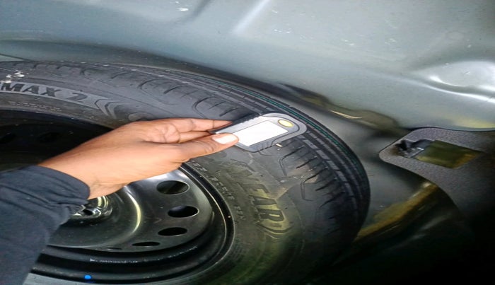 2023 Maruti FRONX DELTA 1.2 MT PETROL, Petrol, Manual, 33,246 km, tyre