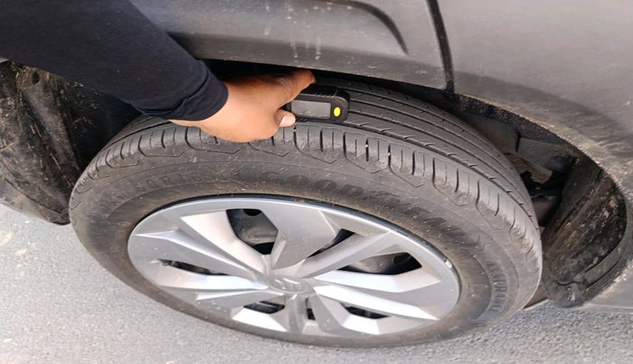 2023 Maruti FRONX DELTA 1.2 MT PETROL, Petrol, Manual, 33,246 km, tyre