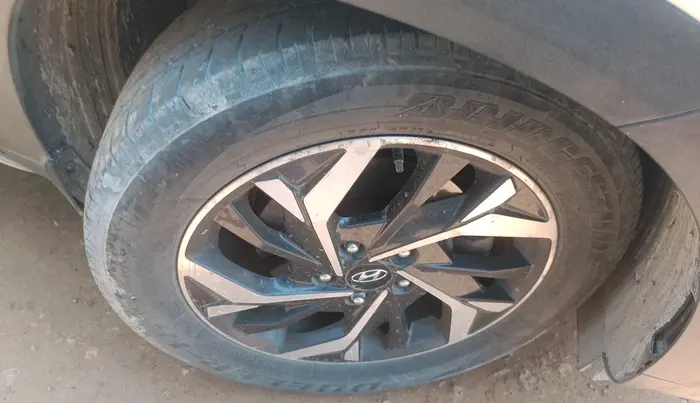 2021 Hyundai Creta SX (O) 1.5 DIESEL, Diesel, Manual, 1,20,793 km, tyre