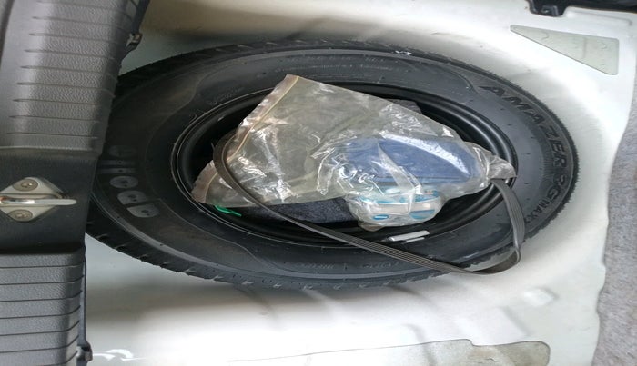 2016 Hyundai Elite i20 SPORTZ 1.2, Petrol, Manual, 62,527 km, tyre