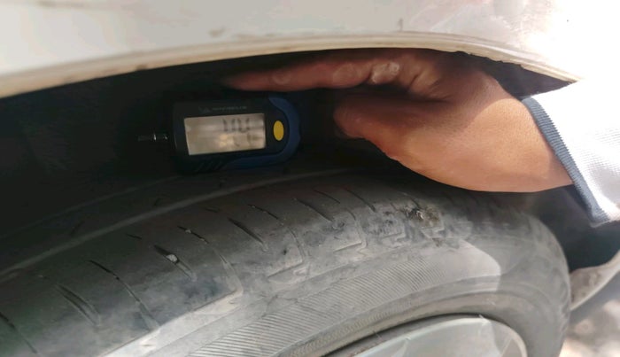 2021 Maruti IGNIS SIGMA 1.2, Petrol, Manual, 42,119 km, tyre