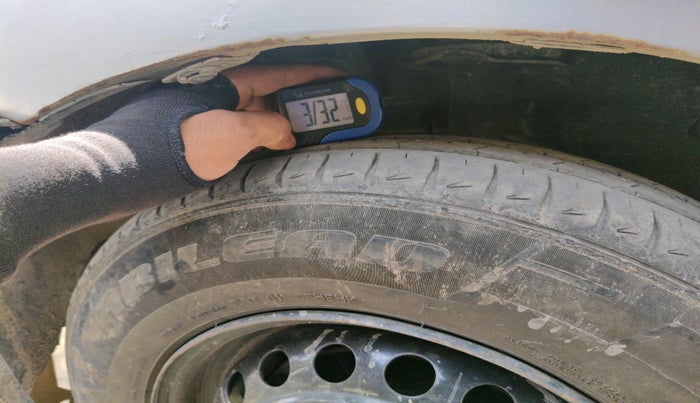 2015 Datsun Go Plus T, Petrol, Manual, 79,995 km, tyre