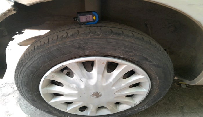 2012 Toyota Etios Liva GD, Diesel, Manual, 58,082 km, tyre