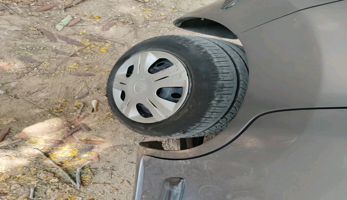 2014 Maruti Wagon R 1.0 VXI, Petrol, Manual, 48,634 km, tyre