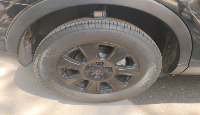 2014 Audi Q3 2.0 TDI QUATTRO, Diesel, Automatic, 76,129 km, tyre