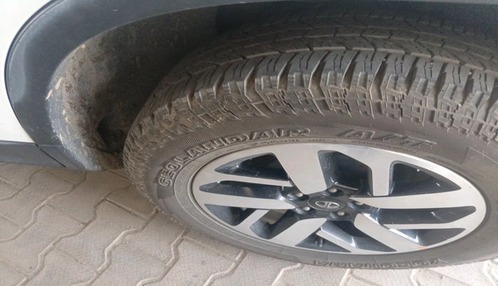 2021 Tata Harrier XZA PLUS 2.0L, Diesel, Automatic, 85,099 km, tyre