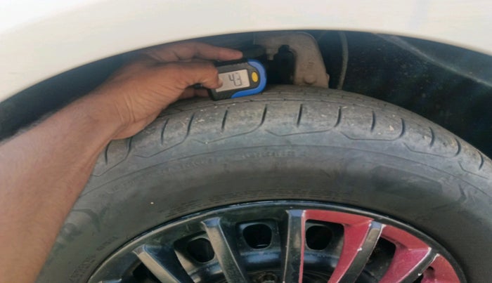 2018 Mahindra MARAZZO M4 7 STR, Diesel, Manual, 1,46,522 km, tyre