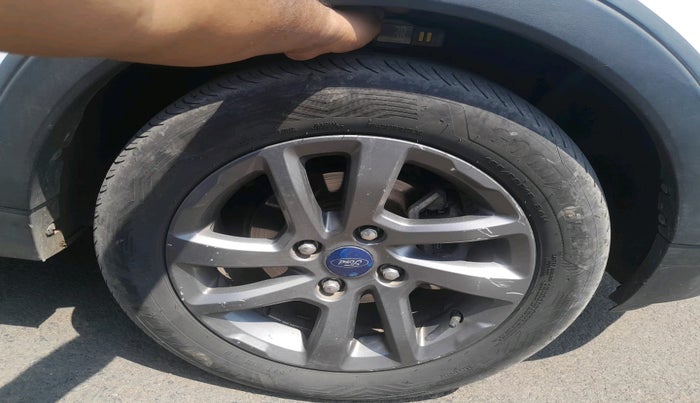 2018 Ford FREESTYLE TITANIUM 1.5 DIESEL, Diesel, Manual, 2,28,291 km, tyre