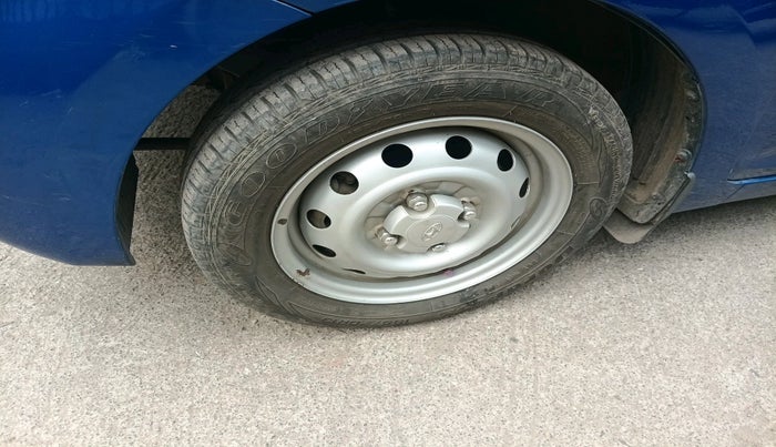 2018 Hyundai Eon ERA PLUS (O), Petrol, Manual, 15,932 km, tyre