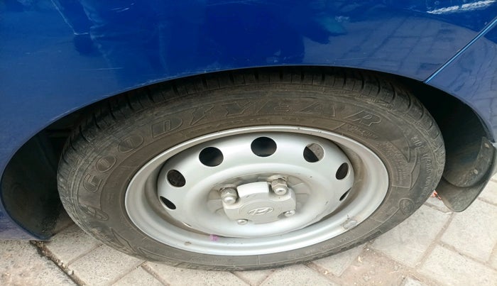 2018 Hyundai Eon ERA PLUS (O), Petrol, Manual, 15,932 km, tyre