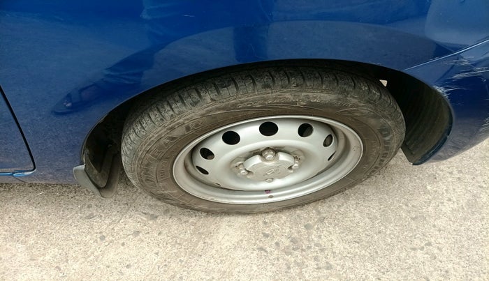 2018 Hyundai Eon ERA PLUS (O), Petrol, Manual, 15,932 km, tyre