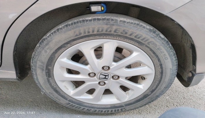 2014 Honda Mobilio 1.5L I-VTEC V, Petrol, Manual, 54,047 km, tyre